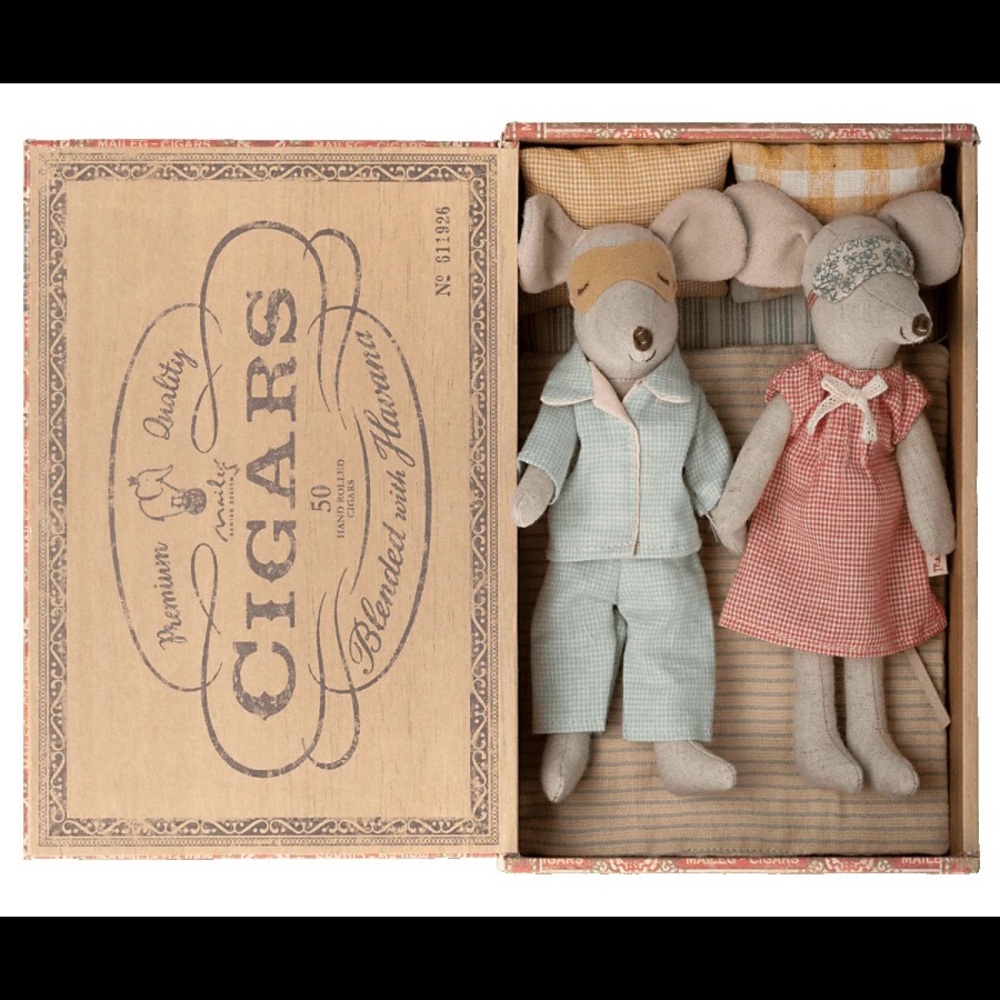 Brand New Maileg Mum and Dad Mice!